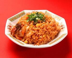 <大盛>キムチ炒飯(ご飯310g+煮豚30g)