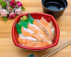 丼丸 トロサーモン二色丼 Fatty Salmon Rice Bowl