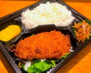 とんかつ弁当