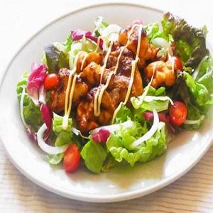 【コックさんおすすめ】スパイシーチキンサラダ/Spice Chicken Salad