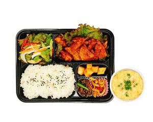 ピリ辛タッカルビ定食 Spicy Grilled Chicken and Vegetables set meal