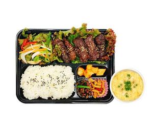 牛ハラミ炒め定食 Skirt steak set meal