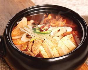 キムチチゲ Kimchi Jjigae