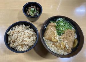 でんきつねうどんセット