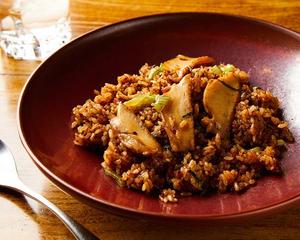 アワビと木ノ子の特製ソース炒飯 Chinese Rice with Abalone and Mushroom Sauce