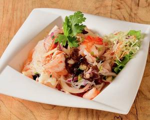 ヤムウンセン(はるさめのサラダ) Yum Woon Sen (Glass Noodle Salad)