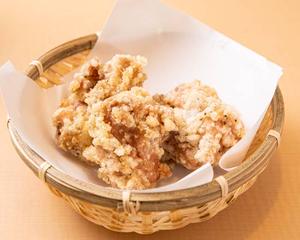 ゆず胡椒の唐揚げ(3個入り) Yuzu and Black Pepper Fried Chicken (3 Pieces)