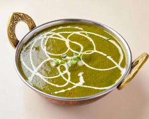 サグチキンカレー Saag Chicken Curry