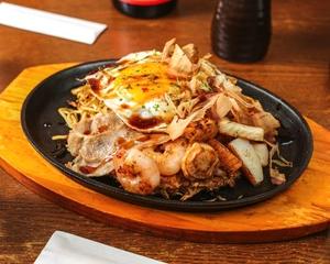 モダン焼き Modern Yakisoba
