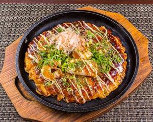 海鮮ミックス玉 Mixed Seafood Okonomiyaki