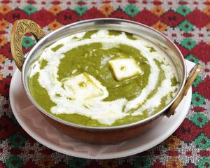 ほうれん草チーズカレー Saag Paneer Curry