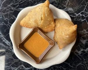 サモサ Samosa 2個