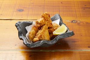 ジューシーもも肉の唐揚げ8個