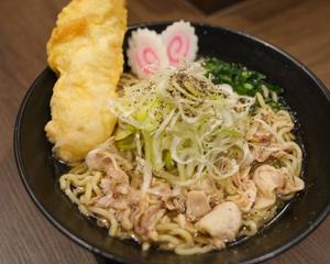 肉中華(冷)とり天乗せ
