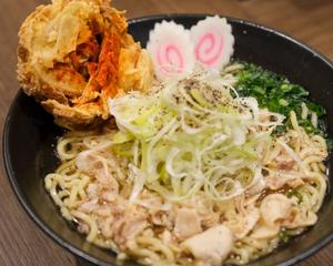 肉中華(冷)ごぼうのかき揚げ乗せ