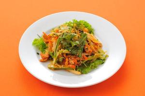 スパイシーキチンサラダ Spicy Chicken Salad