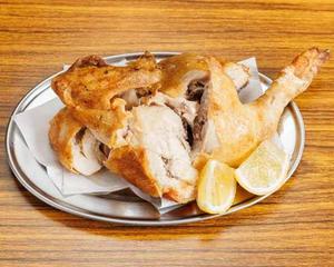 ひな鳥半身揚げカット