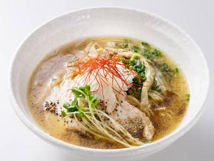 煮干し醤油鶏白湯らーめん Niboshi Soy Sauce Toripaitan Ramen