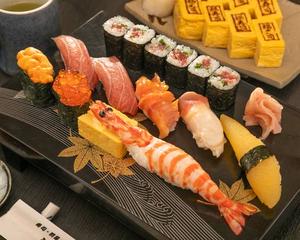 極上握り一人前 Premium Grade Sushi - Assorted Platter for 1