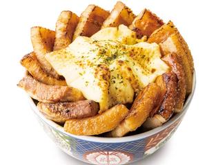 炙りチーズ豚バラ丼〈肉メガ盛〉Seared Cheese Pork Bowl Mega