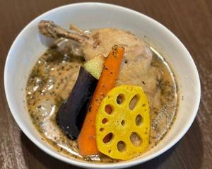 濃厚系とんこつスープのチキンとMAX野菜