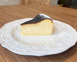 バスクチーズケーキ
