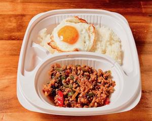 ガパオライス弁当 Gapao Rice Bento Box