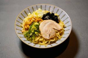 【店長泣かせの大サービスメニュー】油そば aburasoba