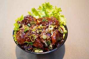 【メンタンピン三色】100gタレ牛タン丼 gyu-tan100g with source rice200g