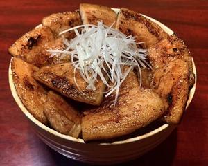 【当店人気NO.3】豚バラ丼ノーマル大盛(200g)