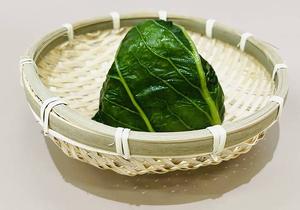 おむすび(白ごま入りおむすびの広島菜巻き)