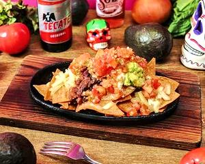ナチョス Nachos