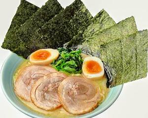 デラックス味吉ラーメン