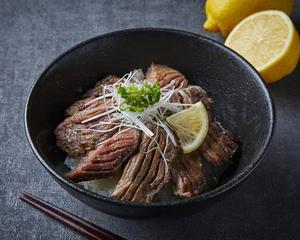 【シンプルに！】牛タン丼 [Simple！] Beef Tongue Rice Bowl