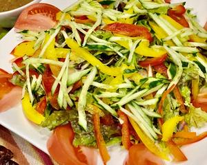 グリーンサラダ Green Salad