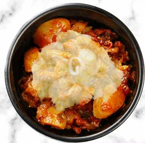 チーズタッカルビ丼(CDD)