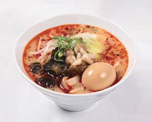 煮卵入り麻辣湯 Spicy soup with boiled eggs