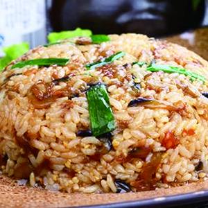 ナスチャーハン(茄子炒)