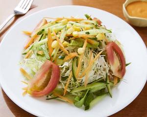 グリーンサラダ Green Salad