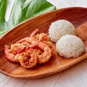 フルコンボ・しょうゆ味ガーリックバターシュリンプ＆ライス・ミニサラダ付き
