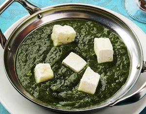 ほうれん草パニル カレー Spinach Paneer Curry
