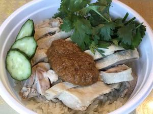 カオマンガイ(タイ式チキンライス)