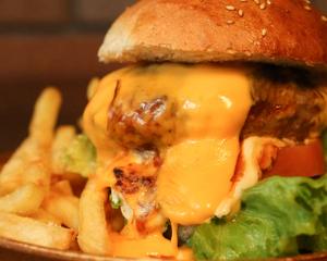 クラシックチーズバーガー