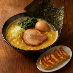 TUKASA白丸と餃子セット