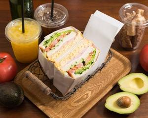 チーズハムたまごサラダサンド Cheese Ham Egg Salad Sandwich