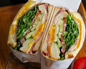 ダブルチーズベーコンエッグサンド Double Cheese Bacon Egg Sandwich