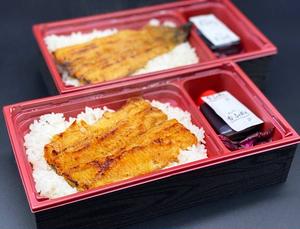 【女性ファン多数】鰻腹丼！(漬物・タレ・山椒付)