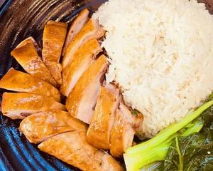 油 チキンの醤油味飯