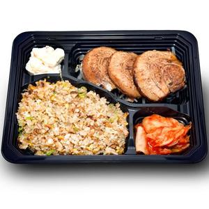 【人気具材を一度に】満足の特製スタミナ弁当