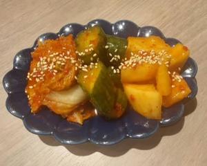 キムチ盛り合わせ